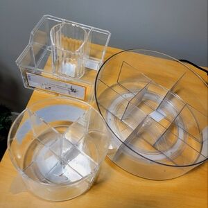 Make up organizer kits all for 20 dollars